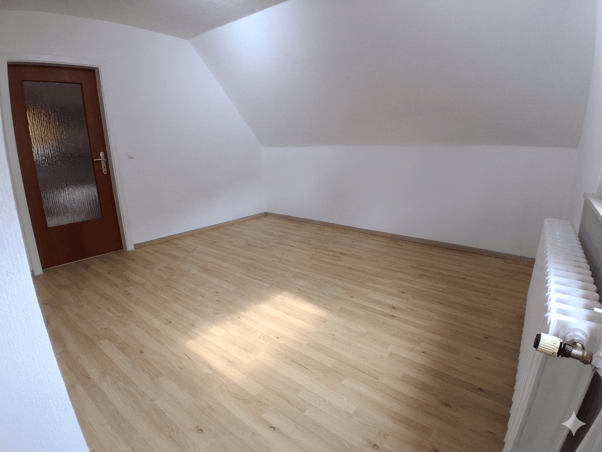 Predaj domu 170 m², pozemek 11.132 m², Kloster Lehnin, Brandenbursko Predaj domu 170 m², pozemek 11.132 m², Kloster Lehnin, Brandenbursko