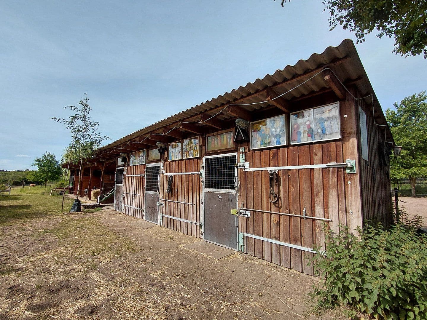 Predaj domu 170 m², pozemek 11.132 m², Kloster Lehnin, Brandenbursko Predaj domu 170 m², pozemek 11.132 m², Kloster Lehnin, Brandenbursko