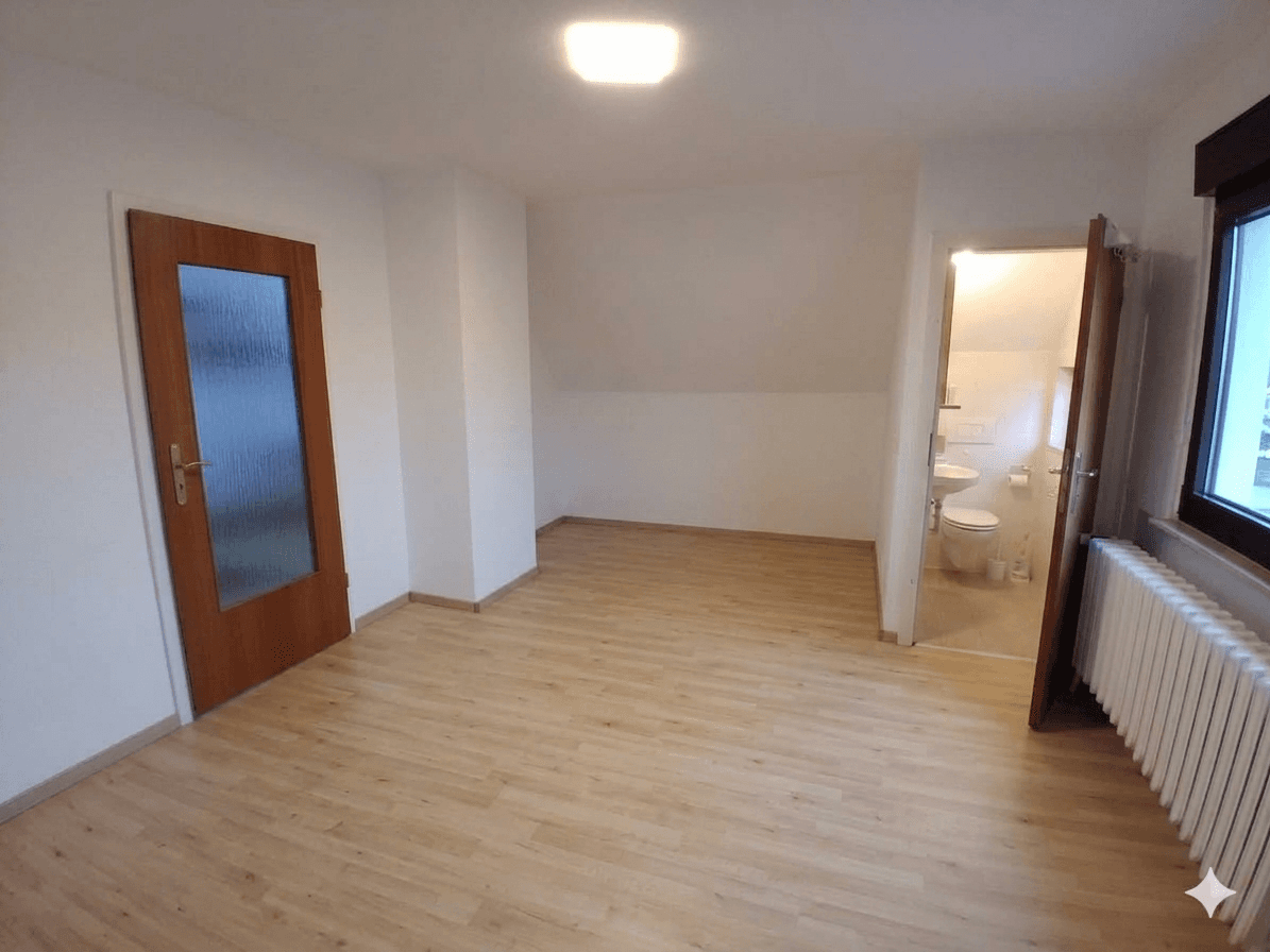 Predaj domu 170 m², pozemek 11.132 m², Kloster Lehnin, Brandenbursko Predaj domu 170 m², pozemek 11.132 m², Kloster Lehnin, Brandenbursko