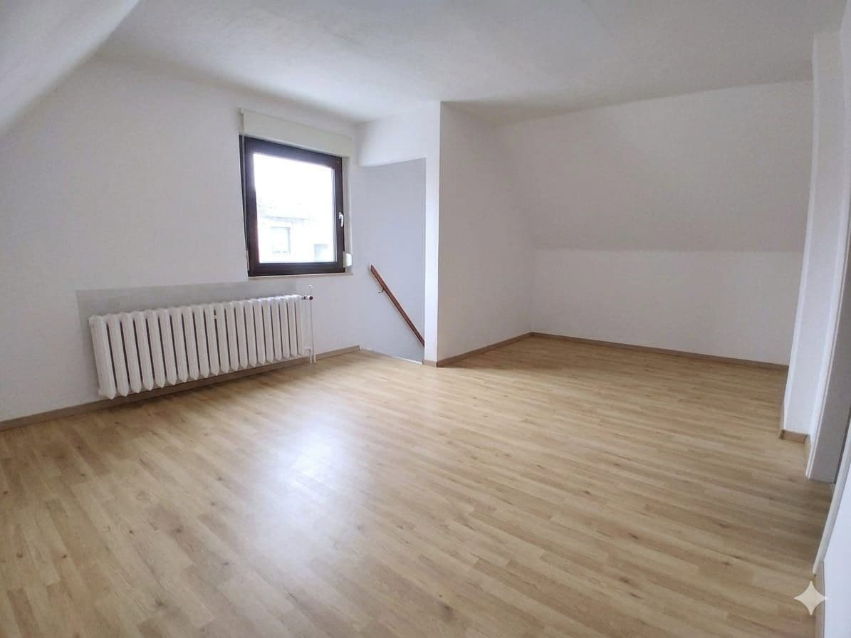 Predaj domu 170 m², pozemek 11.132 m², Kloster Lehnin, Brandenbursko Predaj domu 170 m², pozemek 11.132 m², Kloster Lehnin, Brandenbursko