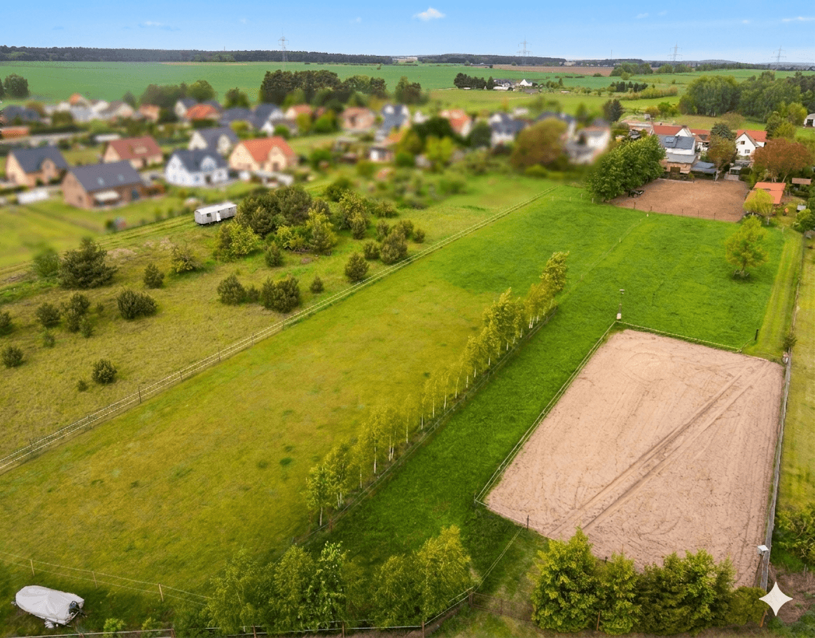Predaj domu 170 m², pozemek 11.132 m², Kloster Lehnin, Brandenbursko Predaj domu 170 m², pozemek 11.132 m², Kloster Lehnin, Brandenbursko