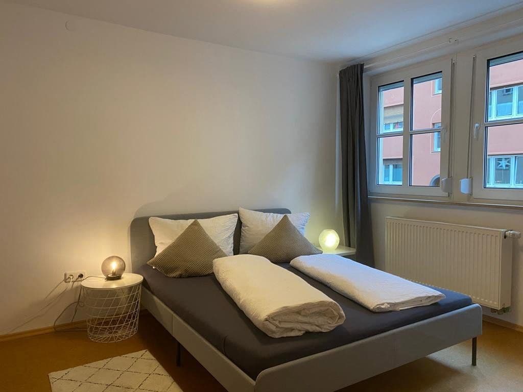 Prenájom bytu 2-izbový 42 m², Schildgasse 23, Nürnberg, Bavorsko Prenájom bytu 2-izbový 42 m², Schildgasse 23, Nürnberg, Bavorsko