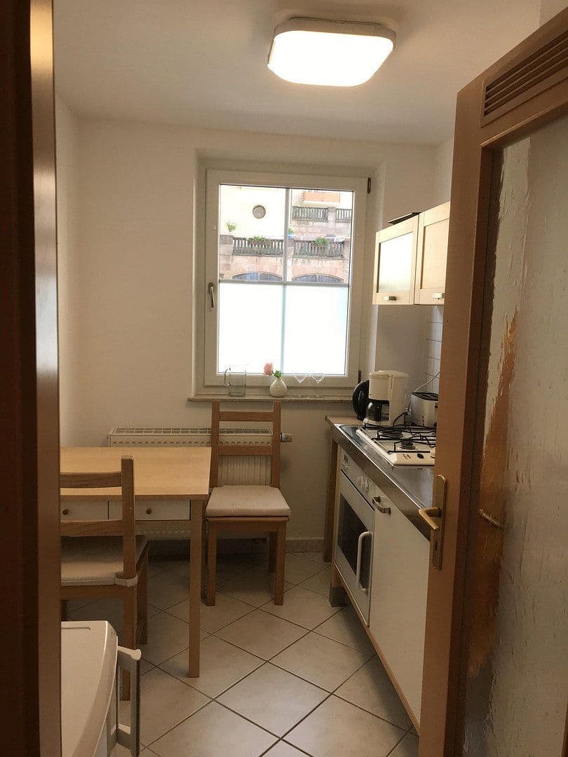 Prenájom bytu 2-izbový 42 m², Schildgasse 23, Nürnberg, Bavorsko Prenájom bytu 2-izbový 42 m², Schildgasse 23, Nürnberg, Bavorsko