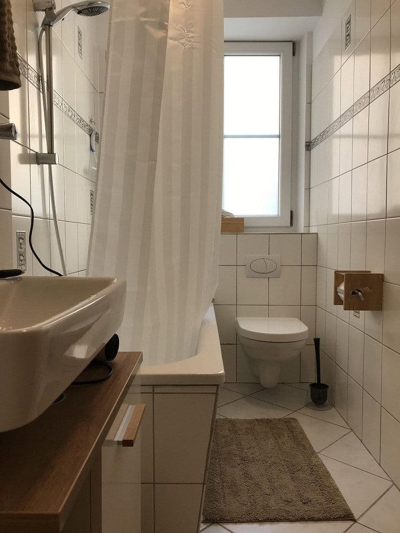 Prenájom bytu 2-izbový 42 m², Schildgasse 23, Nürnberg, Bavorsko Prenájom bytu 2-izbový 42 m², Schildgasse 23, Nürnberg, Bavorsko