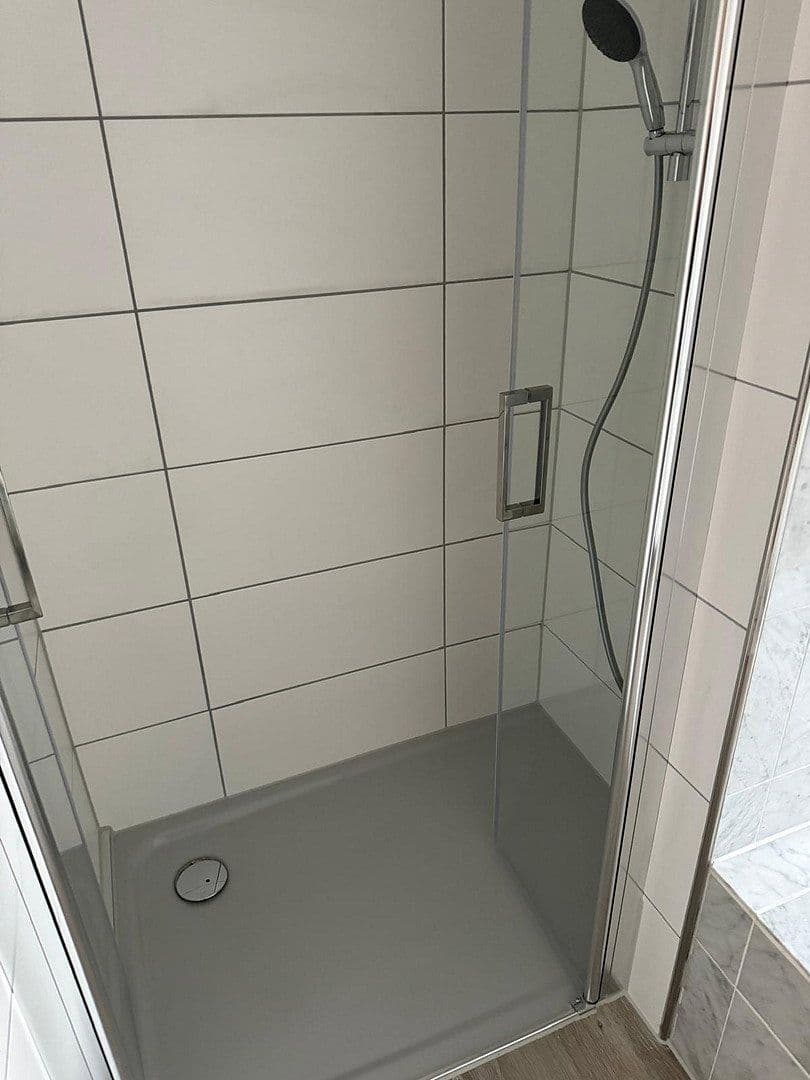 Prenájom bytu 5-izbový 200 m², Ludwig-Schmank-Str.1, Bad Orb, Hesensko Prenájom bytu 5-izbový 200 m², Ludwig-Schmank-Str.1, Bad Orb, Hesensko
