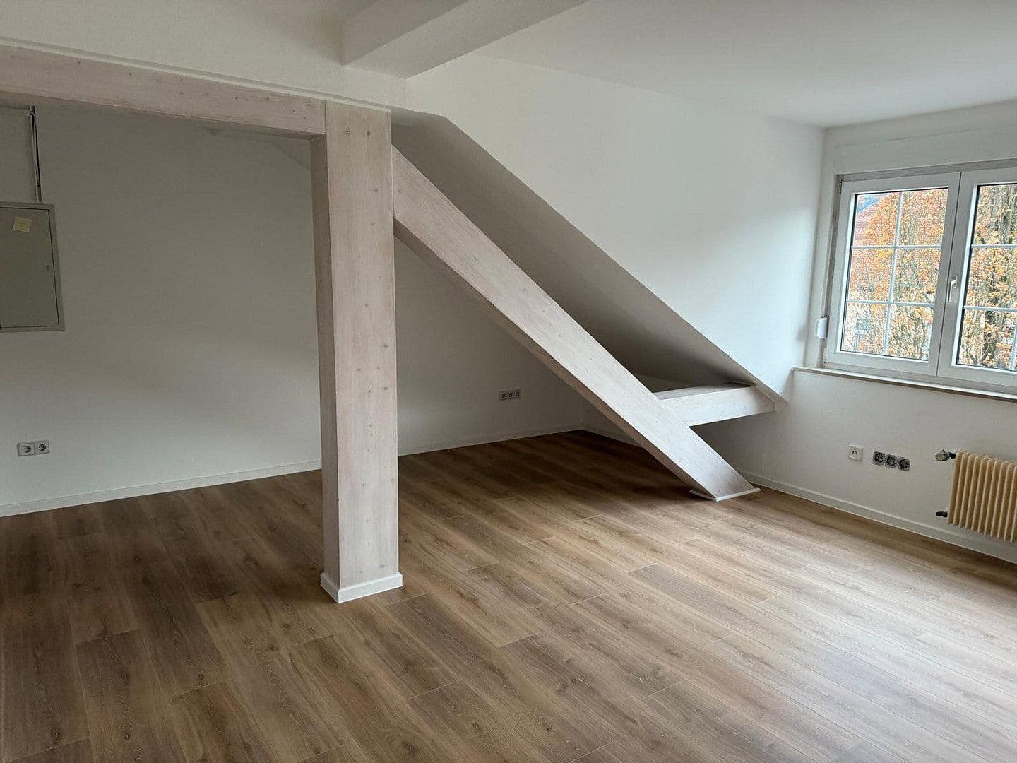 Prenájom bytu 5-izbový 200 m², Ludwig-Schmank-Str.1, Bad Orb, Hesensko Prenájom bytu 5-izbový 200 m², Ludwig-Schmank-Str.1, Bad Orb, Hesensko