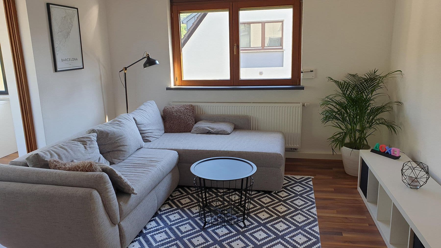 Prenájom bytu 3-izbový 77 m², Gärtringen, Bádensko-Wurttembersko Prenájom bytu 3-izbový 77 m², Gärtringen, Bádensko-Wurttembersko