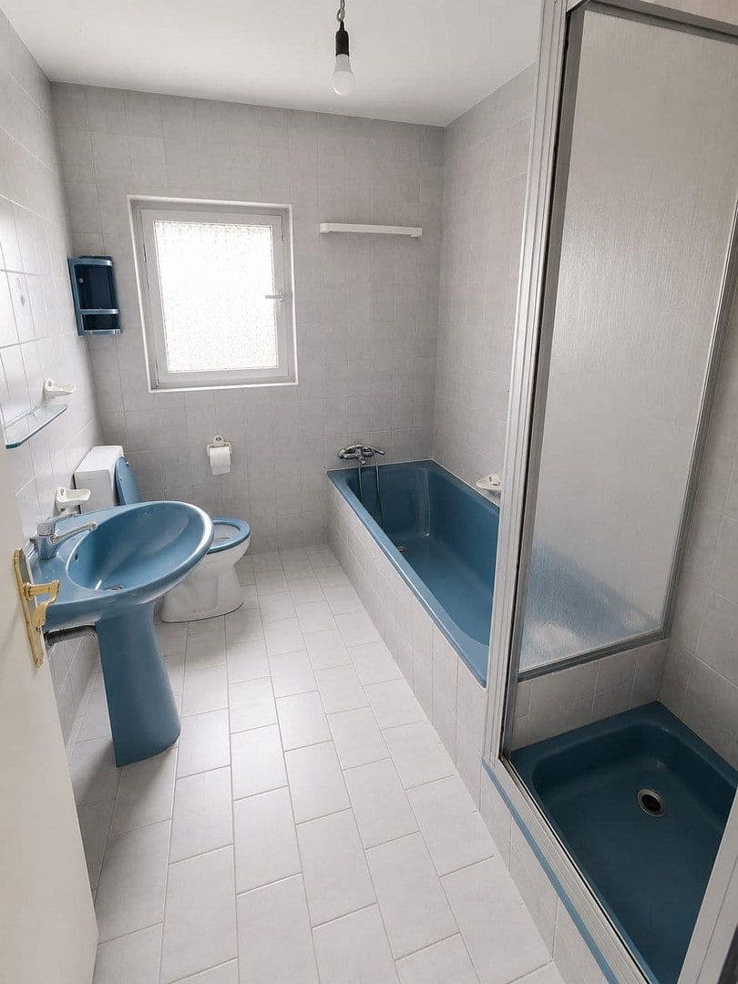 Prenájom bytu 4-izbový 80 m², Waldkraiburg, Bavorsko Prenájom bytu 4-izbový 80 m², Waldkraiburg, Bavorsko