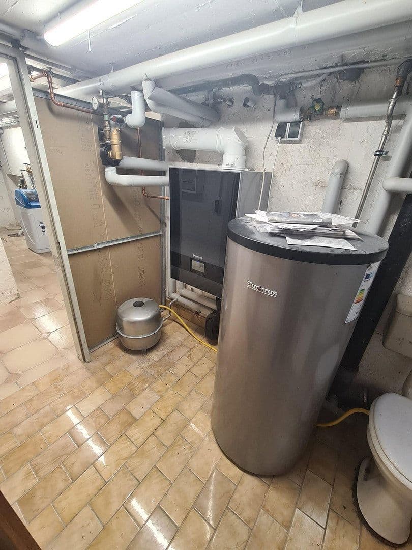 Prenájom bytu 3-izbový 90 m², Waldkraiburg, Bavorsko Prenájom bytu 3-izbový 90 m², Waldkraiburg, Bavorsko