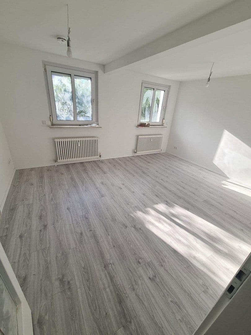Prenájom bytu 3-izbový 90 m², Waldkraiburg, Bavorsko Prenájom bytu 3-izbový 90 m², Waldkraiburg, Bavorsko