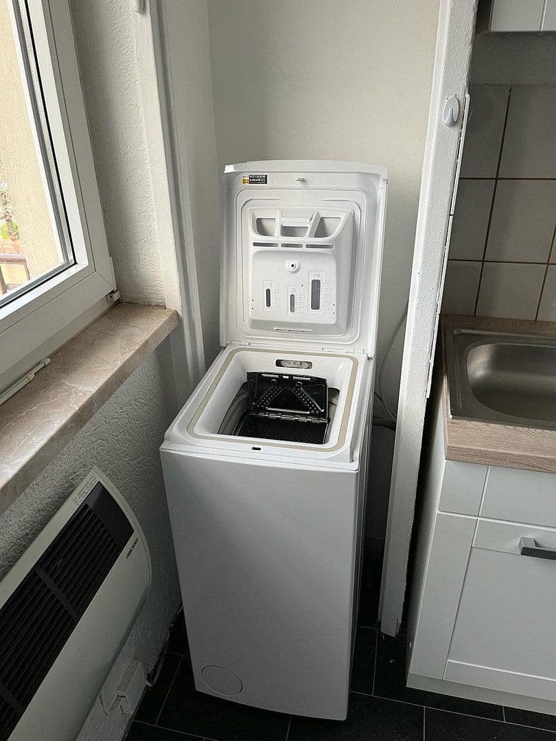 Prenájom bytu 2-izbový 65 m², Mannheim / Feudenheim, Bádensko-Wurttembersko Prenájom bytu 2-izbový 65 m², Mannheim / Feudenheim, Bádensko-Wurttembersko