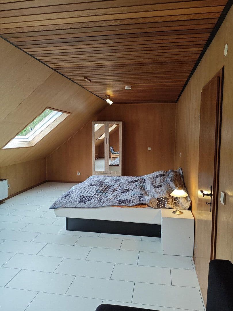 Prenájom domu 158 m², pozemek 895 m², Schulstraße 4, Neuwied, Porýnie-Falcko Prenájom domu 158 m², pozemek 895 m², Schulstraße 4, Neuwied, Porýnie-Falcko