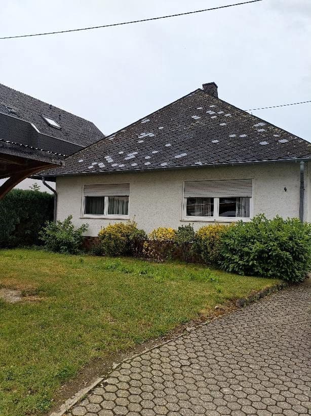 Prenájom domu 158 m², pozemek 895 m², Schulstraße 4, Neuwied, Porýnie-Falcko Prenájom domu 158 m², pozemek 895 m², Schulstraße 4, Neuwied, Porýnie-Falcko