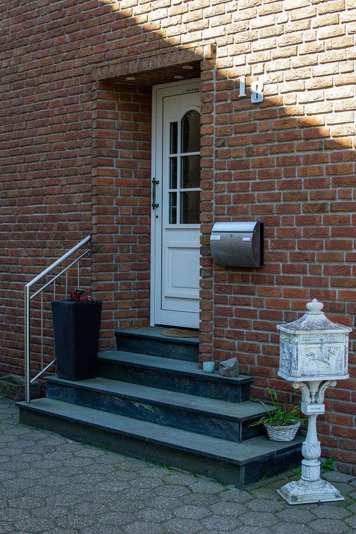 Prenájom domu 100 m², pozemek 300 m², Vereinsstr. 18, Bocholt, Severné Porýnie - Westfálsko Prenájom domu 100 m², pozemek 300 m², Vereinsstr. 18, Bocholt, Severné Porýnie - Westfálsko
