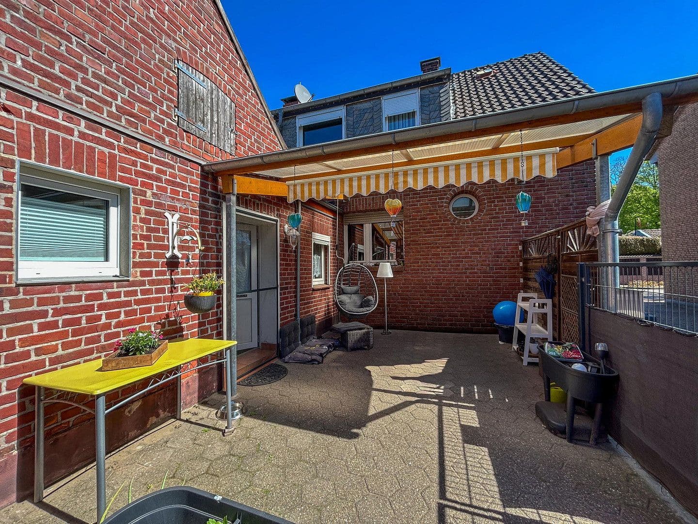 Prenájom domu 100 m², pozemek 300 m², Vereinsstr. 18, Bocholt, Severné Porýnie - Westfálsko Prenájom domu 100 m², pozemek 300 m², Vereinsstr. 18, Bocholt, Severné Porýnie - Westfálsko