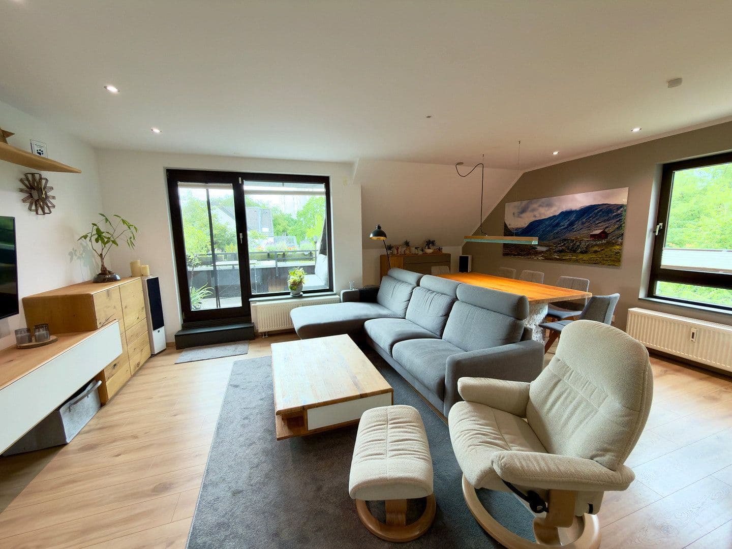 Predaj bytu 4-izbový 98 m², Erkrath, Severné Porýnie - Westfálsko Predaj bytu 4-izbový 98 m², Erkrath, Severné Porýnie - Westfálsko
