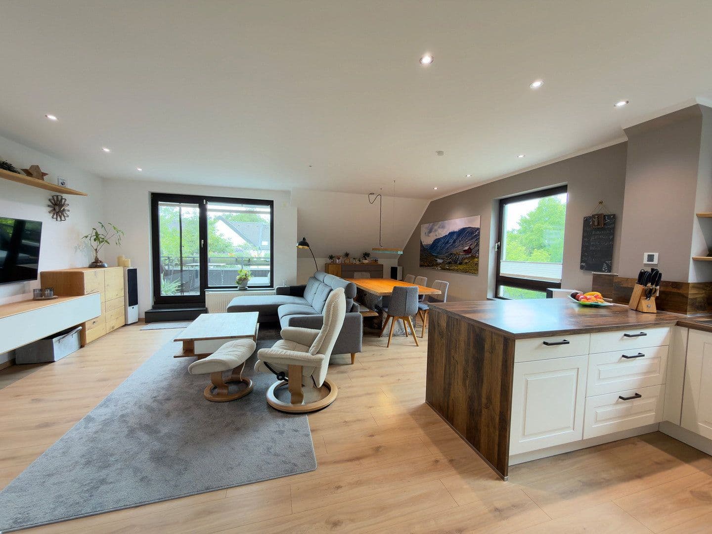 Predaj bytu 4-izbový 98 m², Erkrath, Severné Porýnie - Westfálsko Predaj bytu 4-izbový 98 m², Erkrath, Severné Porýnie - Westfálsko