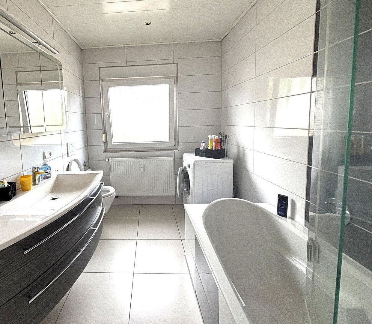 Prenájom bytu 2-izbový 85 m², Hünfelden, Hesensko Prenájom bytu 2-izbový 85 m², Hünfelden, Hesensko