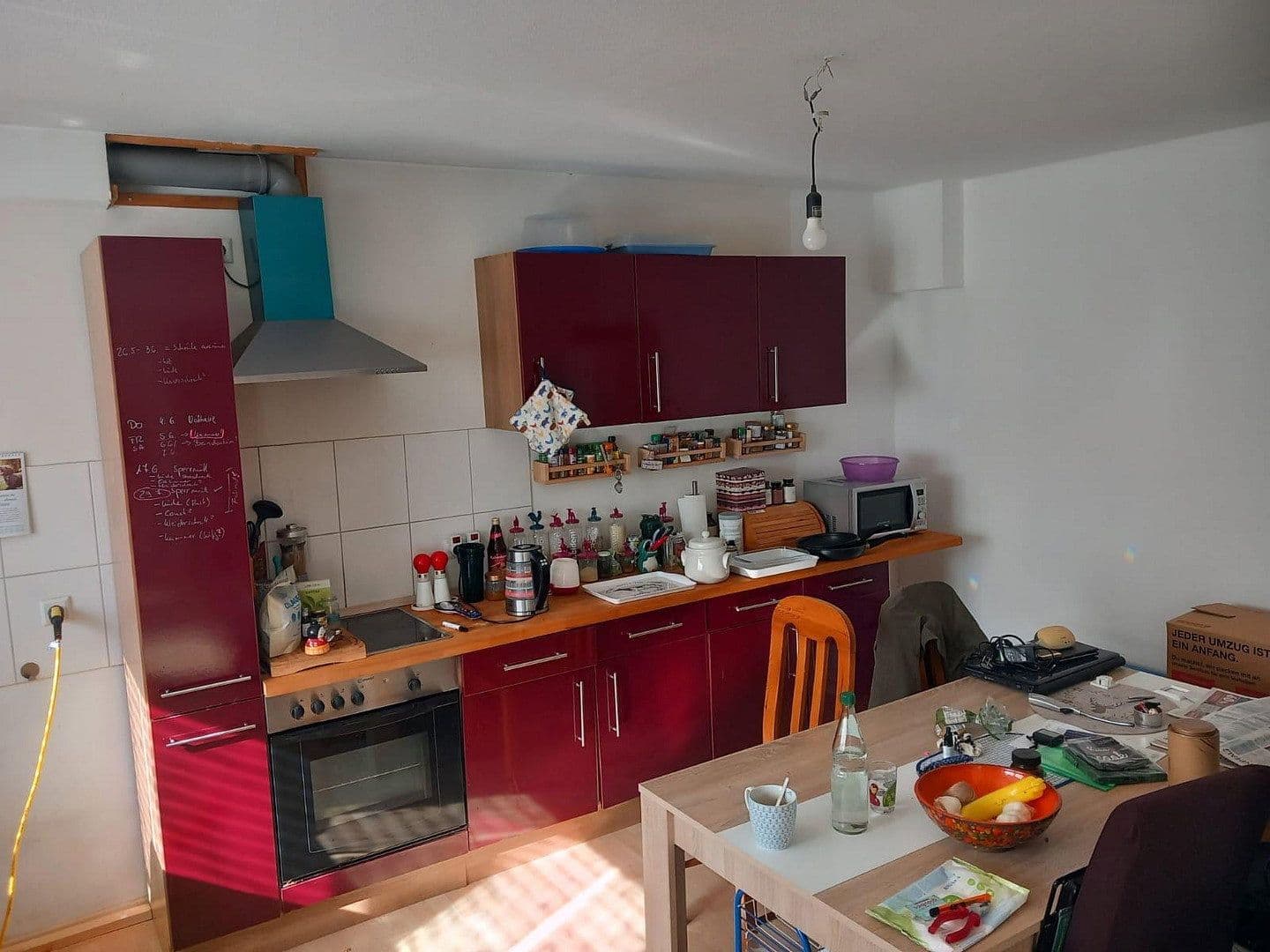 Prenájom bytu 2-izbový 82 m², Mühlhausener Str. 49, Östringen, Bádensko-Wurttembersko Prenájom bytu 2-izbový 82 m², Mühlhausener Str. 49, Östringen, Bádensko-Wurttembersko