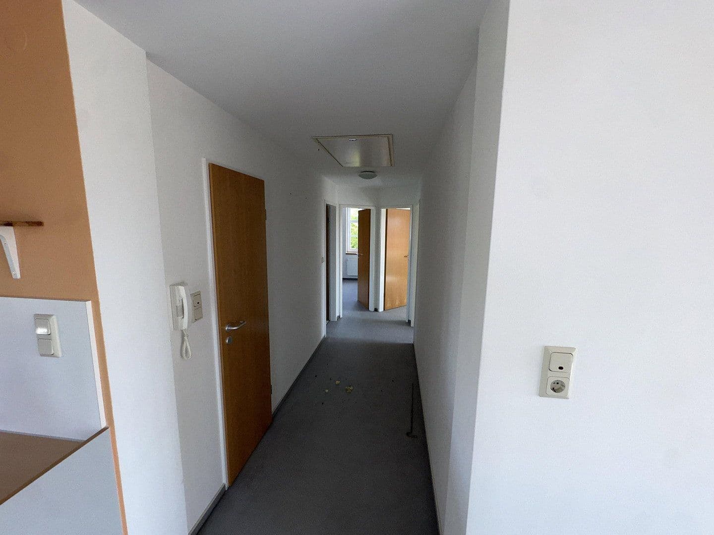 Prenájom bytu 3-izbový 110 m², Mittelstr. 7, Bad Salzdetfurth, Dolné Sasko Prenájom bytu 3-izbový 110 m², Mittelstr. 7, Bad Salzdetfurth, Dolné Sasko