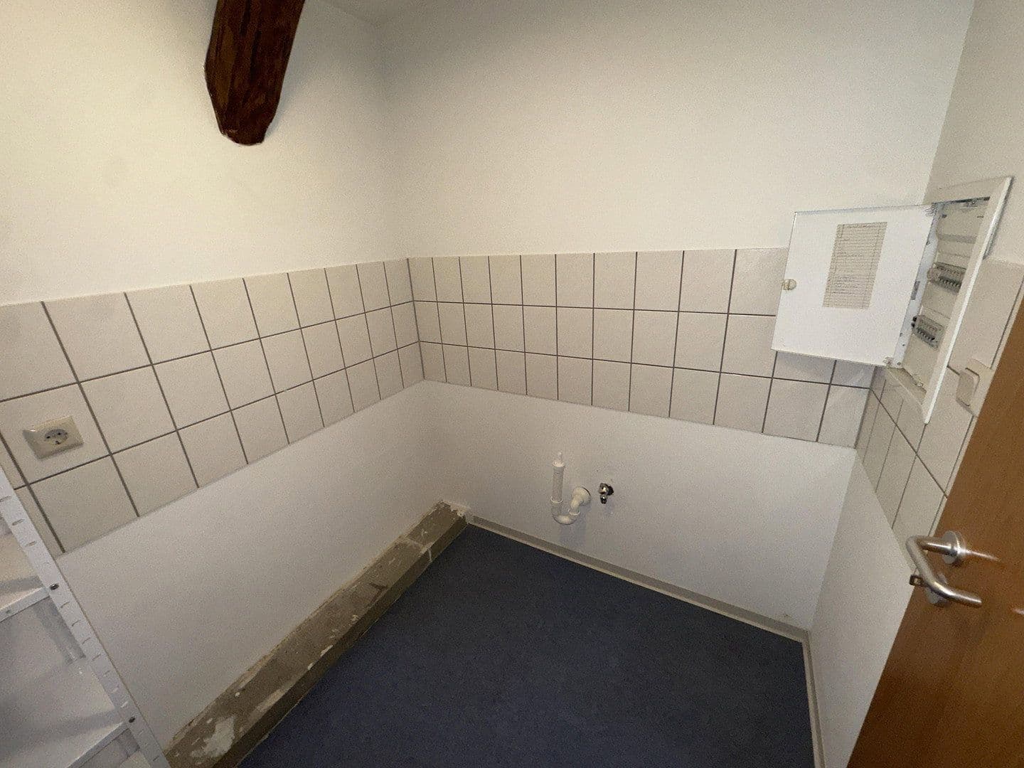 Prenájom bytu 3-izbový 110 m², Mittelstr. 7, Bad Salzdetfurth, Dolné Sasko Prenájom bytu 3-izbový 110 m², Mittelstr. 7, Bad Salzdetfurth, Dolné Sasko
