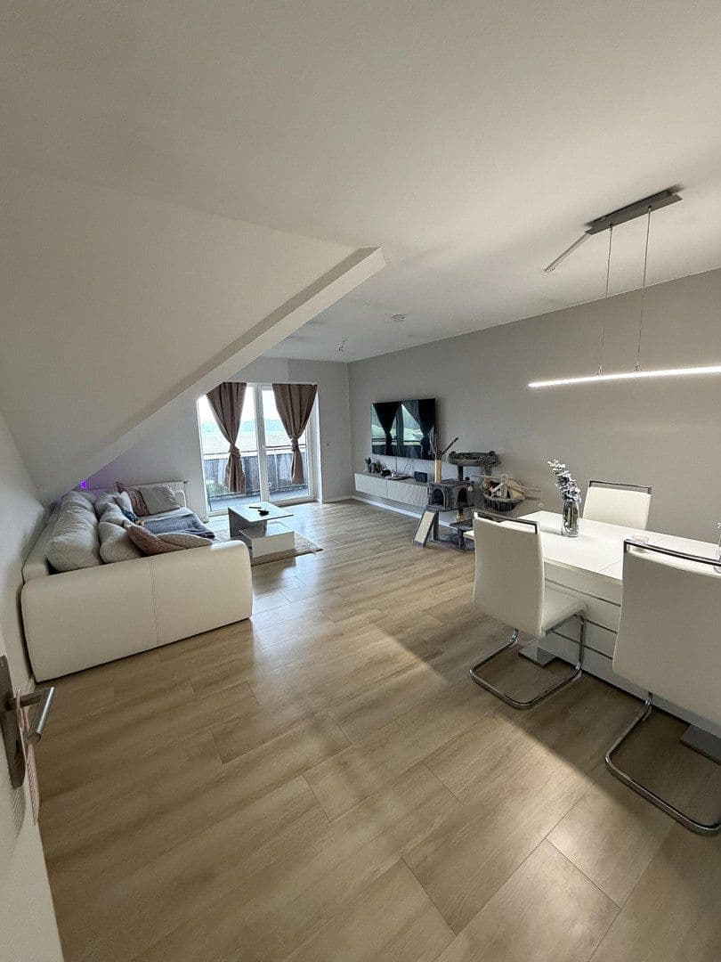 Prenájom bytu 3-izbový 67 m², Am Moosholz 45, Wolfsburg, Dolné Sasko Prenájom bytu 3-izbový 67 m², Am Moosholz 45, Wolfsburg, Dolné Sasko
