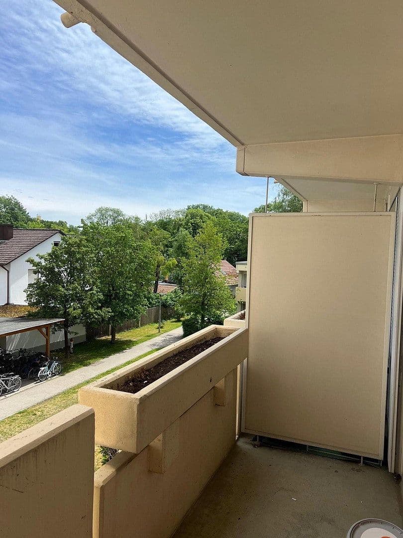 Prenájom bytu 1-izbový 38 m², Unterhaching, Bavorsko Prenájom bytu 1-izbový 38 m², Unterhaching, Bavorsko