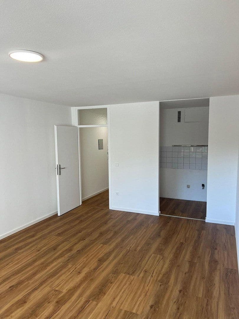 Prenájom bytu 1-izbový 38 m², Unterhaching, Bavorsko Prenájom bytu 1-izbový 38 m², Unterhaching, Bavorsko