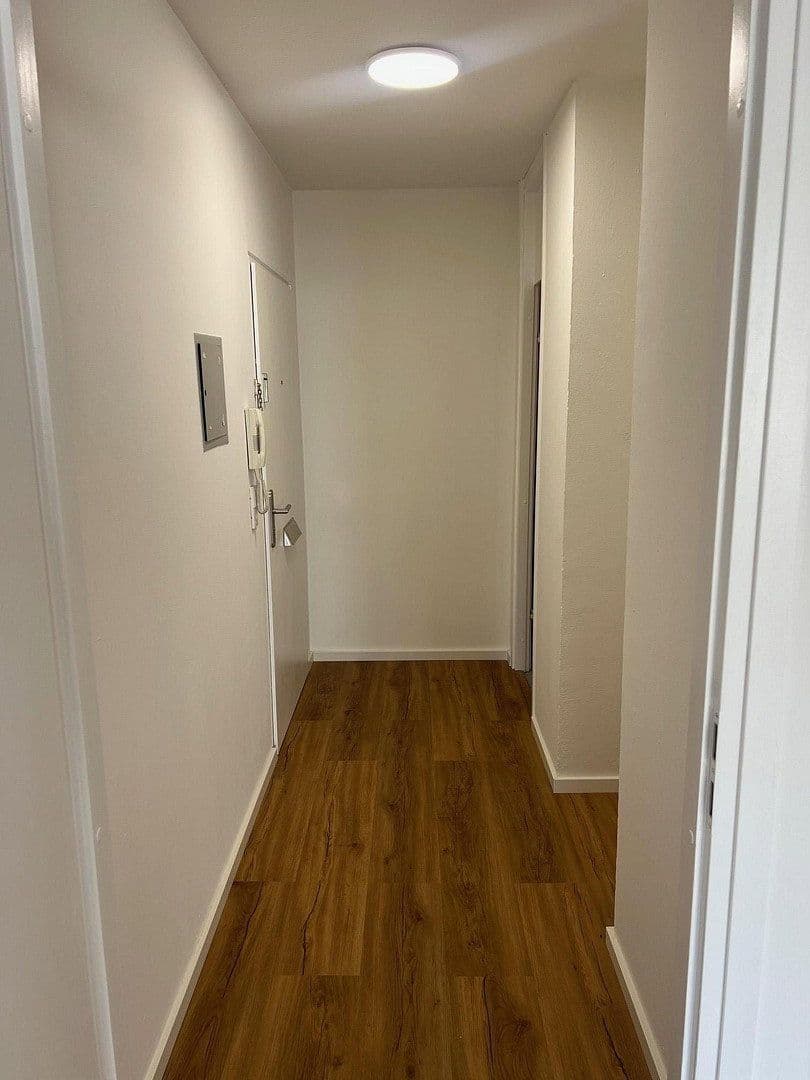 Prenájom bytu 1-izbový 38 m², Unterhaching, Bavorsko Prenájom bytu 1-izbový 38 m², Unterhaching, Bavorsko