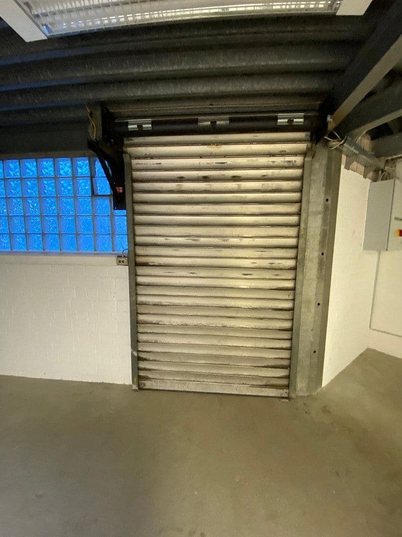 Prenájom nebytového priestoru 389 m², Bahnstraße 26, Wuppertal, Severné Porýnie - Westfálsko Prenájom nebytového priestoru 389 m², Bahnstraße 26, Wuppertal, Severné Porýnie - Westfálsko