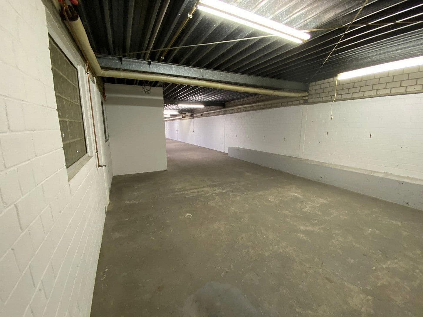 Prenájom nebytového priestoru 389 m², Bahnstraße 26, Wuppertal, Severné Porýnie - Westfálsko Prenájom nebytového priestoru 389 m², Bahnstraße 26, Wuppertal, Severné Porýnie - Westfálsko
