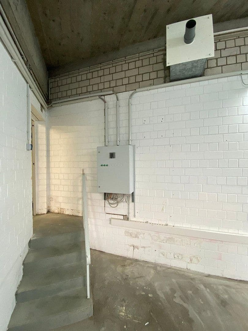 Prenájom nebytového priestoru 389 m², Bahnstraße 26, Wuppertal, Severné Porýnie - Westfálsko Prenájom nebytového priestoru 389 m², Bahnstraße 26, Wuppertal, Severné Porýnie - Westfálsko