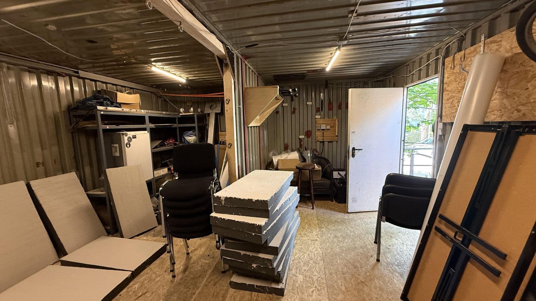 Prenájom nebytového priestoru 28 m², Stresemannstraße 42, Hamburg, Hamburg Prenájom nebytového priestoru 28 m², Stresemannstraße 42, Hamburg, Hamburg