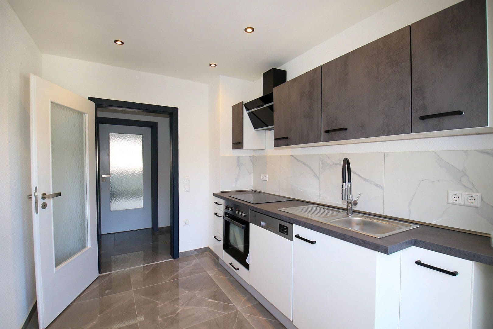 Predaj bytu 2-izbový 50 m², Burgstr. 4, Mannheim, Bádensko-Wurttembersko Predaj bytu 2-izbový 50 m², Burgstr. 4, Mannheim, Bádensko-Wurttembersko