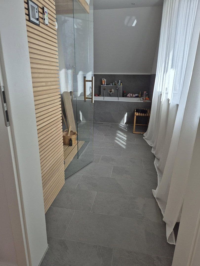 Predaj domu 220 m², pozemek 850 m², Waldenburg, Bádensko-Wurttembersko Predaj domu 220 m², pozemek 850 m², Waldenburg, Bádensko-Wurttembersko