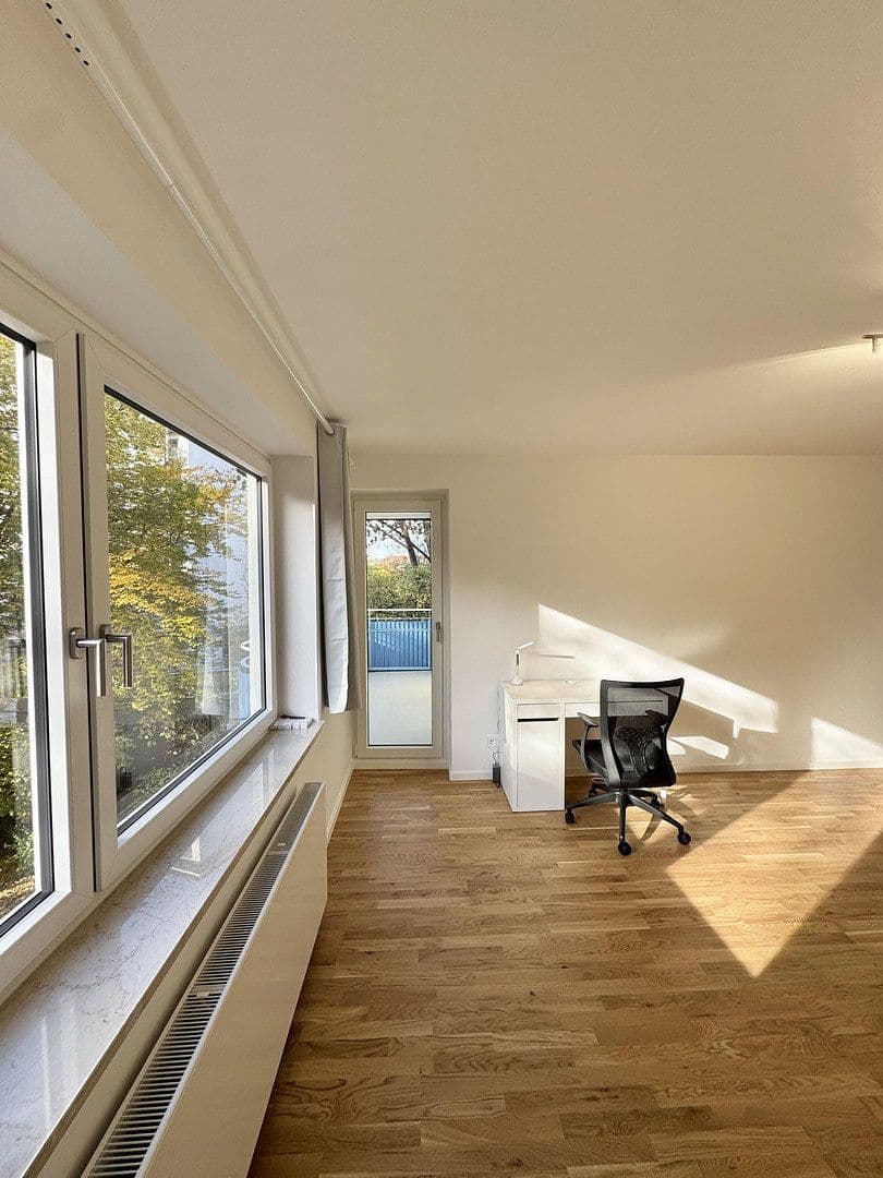 Prenájom bytu 1-izbový 80 m², Hagedornstraße, München, Bavorsko Prenájom bytu 1-izbový 80 m², Hagedornstraße, München, Bavorsko