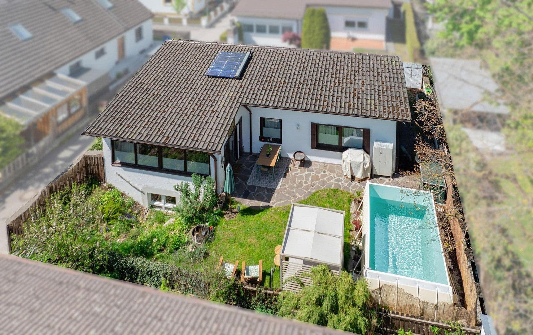 Predaj domu 112 m², pozemek 316 m², Puchheim, Bavorsko Predaj domu 112 m², pozemek 316 m², Puchheim, Bavorsko