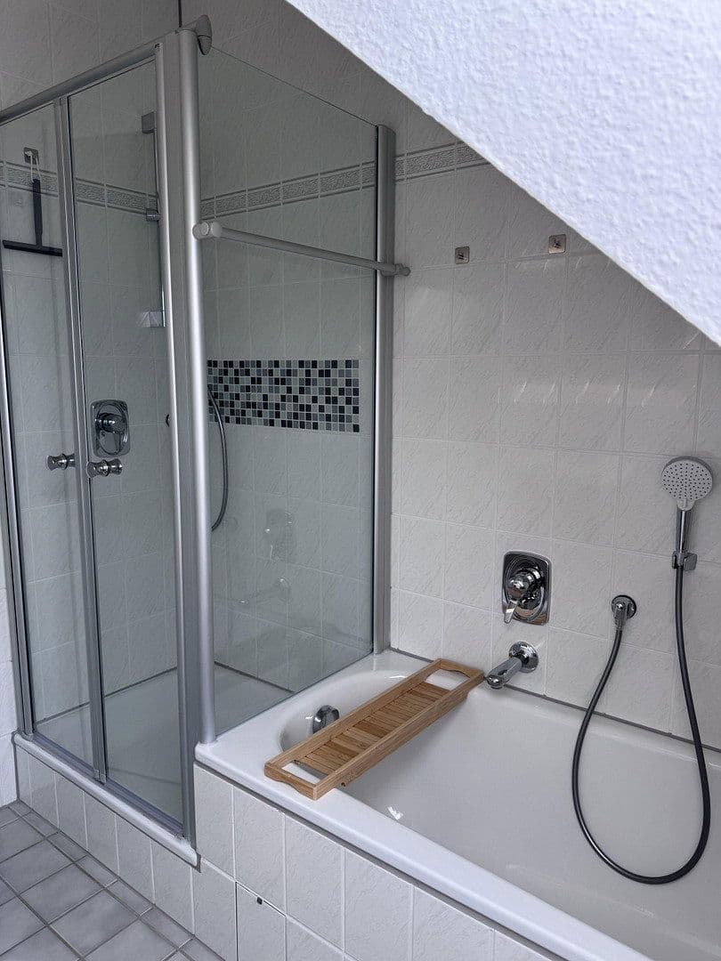 Prenájom bytu 2-izbový 67 m², Aschaffenburg, Bavorsko Prenájom bytu 2-izbový 67 m², Aschaffenburg, Bavorsko
