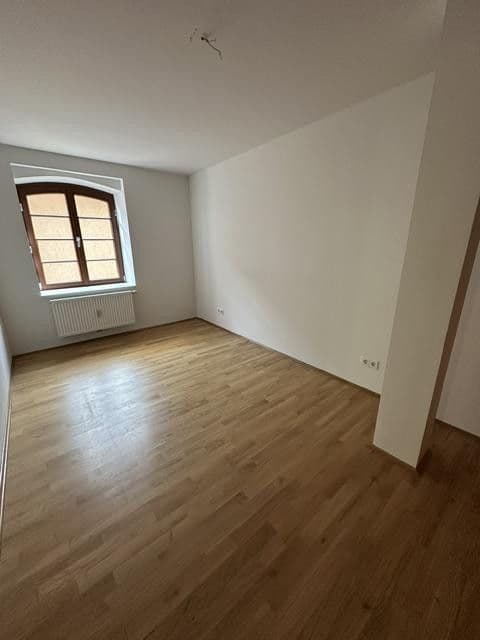 Prenájom bytu 3-izbový 65 m², Karlsruhe-Durlach, Bádensko-Wurttembersko Prenájom bytu 3-izbový 65 m², Karlsruhe-Durlach, Bádensko-Wurttembersko