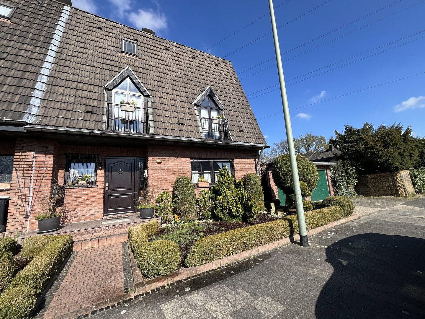Predaj domu 167 m², pozemek 700 m², Duisburg, Severné Porýnie - Westfálsko Predaj domu 167 m², pozemek 700 m², Duisburg, Severné Porýnie - Westfálsko