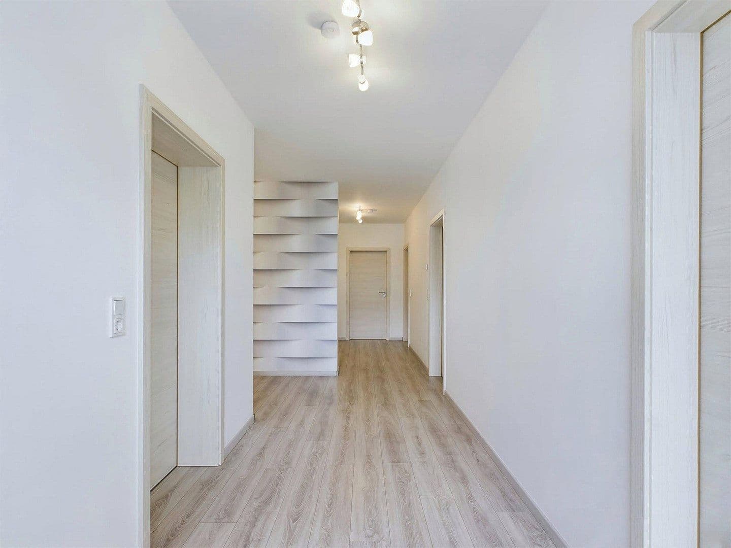 Predaj domu 182 m², pozemek 802 m², Konken, Porýnie-Falcko Predaj domu 182 m², pozemek 802 m², Konken, Porýnie-Falcko