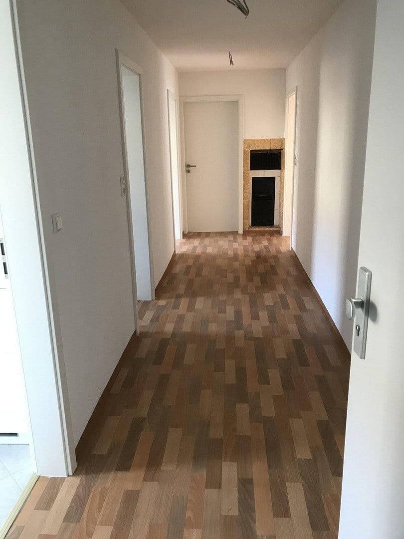 Prenájom bytu 2-izbový 69 m², Karlsruhe, Bádensko-Wurttembersko Prenájom bytu 2-izbový 69 m², Karlsruhe, Bádensko-Wurttembersko