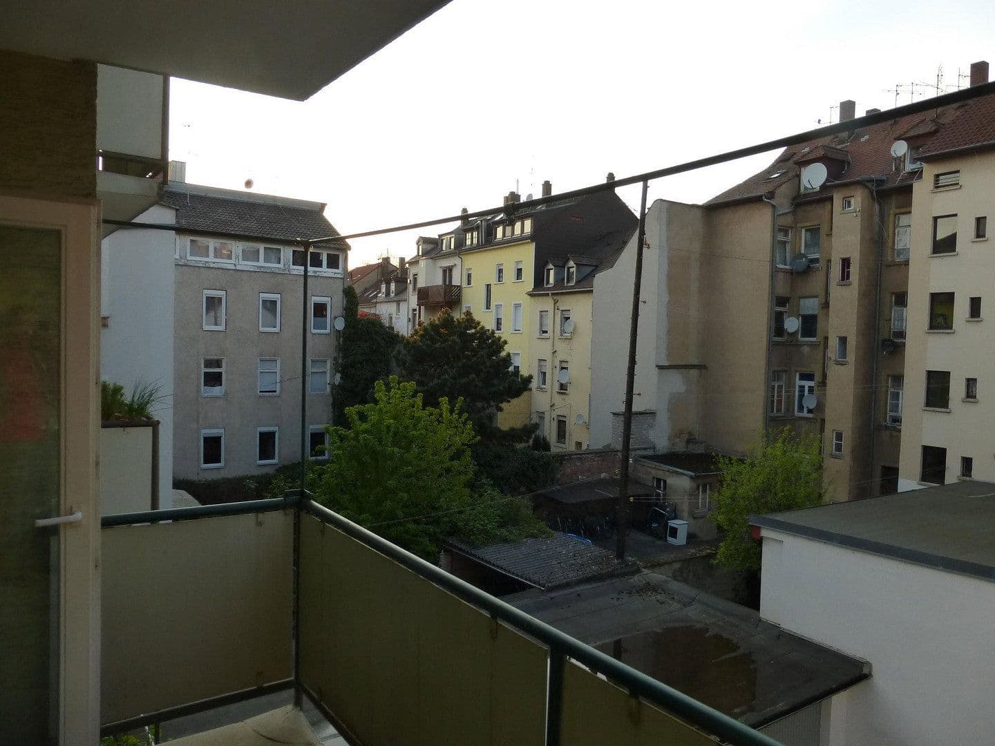Prenájom bytu 2-izbový 69 m², Karlsruhe, Bádensko-Wurttembersko Prenájom bytu 2-izbový 69 m², Karlsruhe, Bádensko-Wurttembersko
