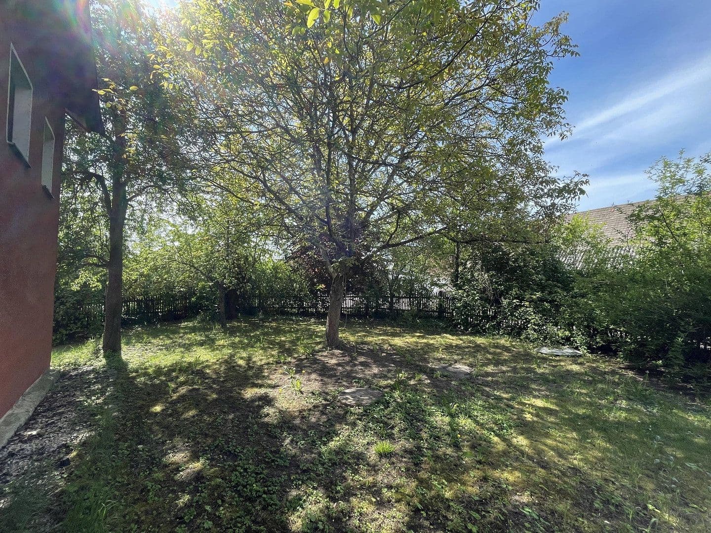 Predaj domu 220 m², pozemek 1.616 m², Beratzhausen, Bavorsko Predaj domu 220 m², pozemek 1.616 m², Beratzhausen, Bavorsko