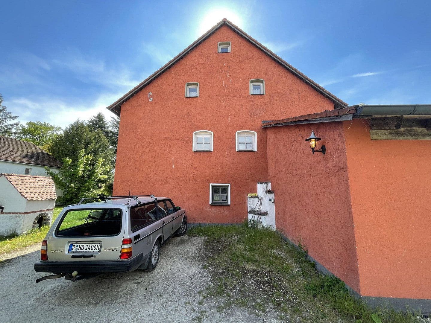Predaj domu 220 m², pozemek 1.616 m², Beratzhausen, Bavorsko Predaj domu 220 m², pozemek 1.616 m², Beratzhausen, Bavorsko