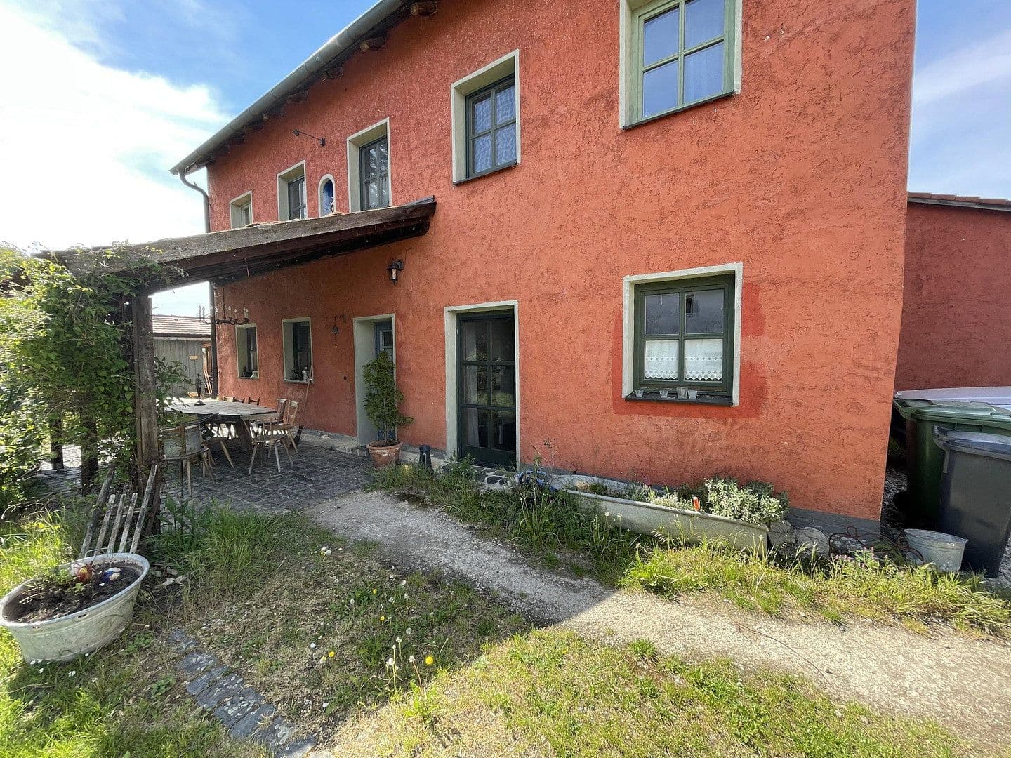 Predaj domu 220 m², pozemek 1.616 m², Beratzhausen, Bavorsko Predaj domu 220 m², pozemek 1.616 m², Beratzhausen, Bavorsko