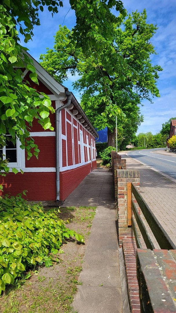 Predaj domu 150 m², pozemek 3.322 m², Buxtehuder Straße 3, Moisburg, Dolné Sasko Predaj domu 150 m², pozemek 3.322 m², Buxtehuder Straße 3, Moisburg, Dolné Sasko