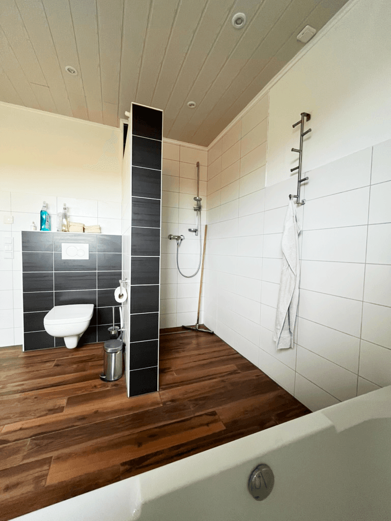 Predaj domu 166 m², pozemek 545 m², Neu-Anspach, Hesensko Predaj domu 166 m², pozemek 545 m², Neu-Anspach, Hesensko