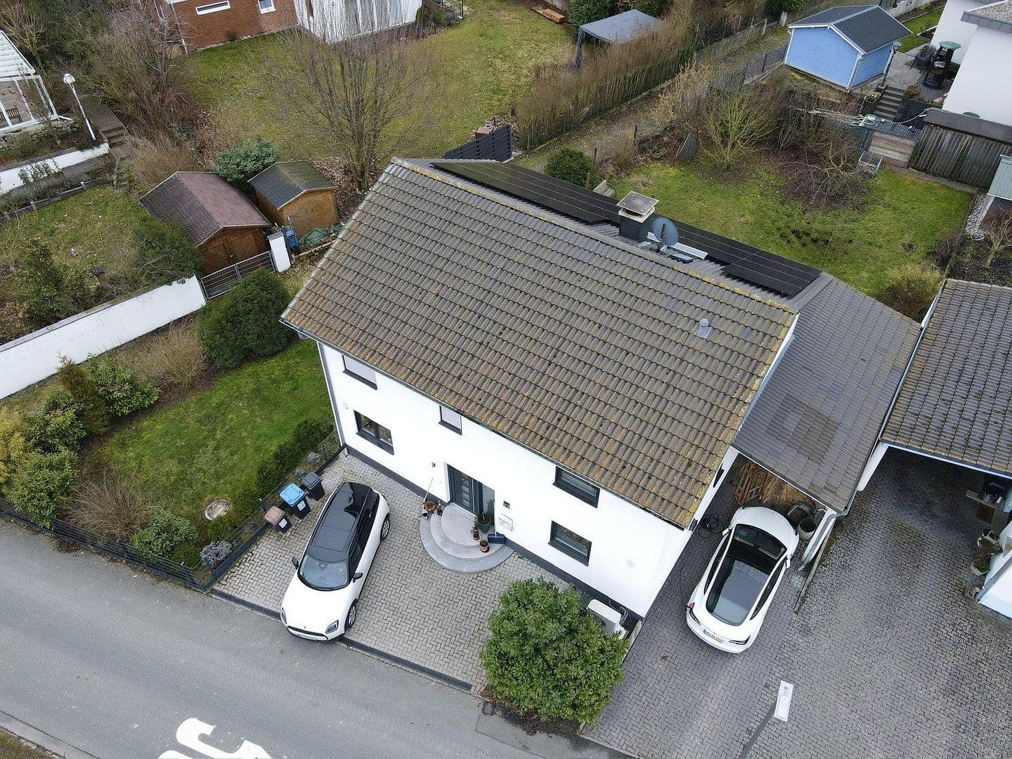 Predaj domu 166 m², pozemek 545 m², Neu-Anspach, Hesensko Predaj domu 166 m², pozemek 545 m², Neu-Anspach, Hesensko