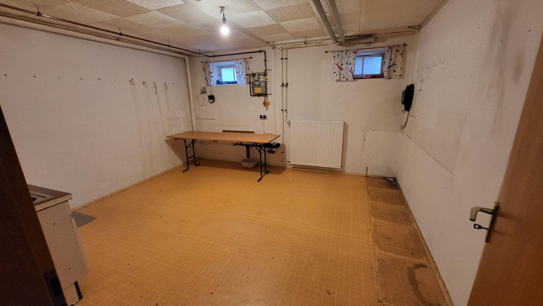 Predaj domu 195 m², pozemek 356 m², Am Waldfrieden 38, Oftersheim, Bádensko-Wurttembersko Predaj domu 195 m², pozemek 356 m², Am Waldfrieden 38, Oftersheim, Bádensko-Wurttembersko